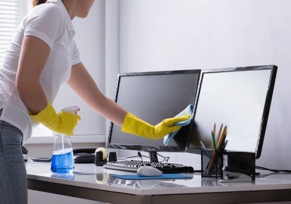 Office and commercial cleaning service